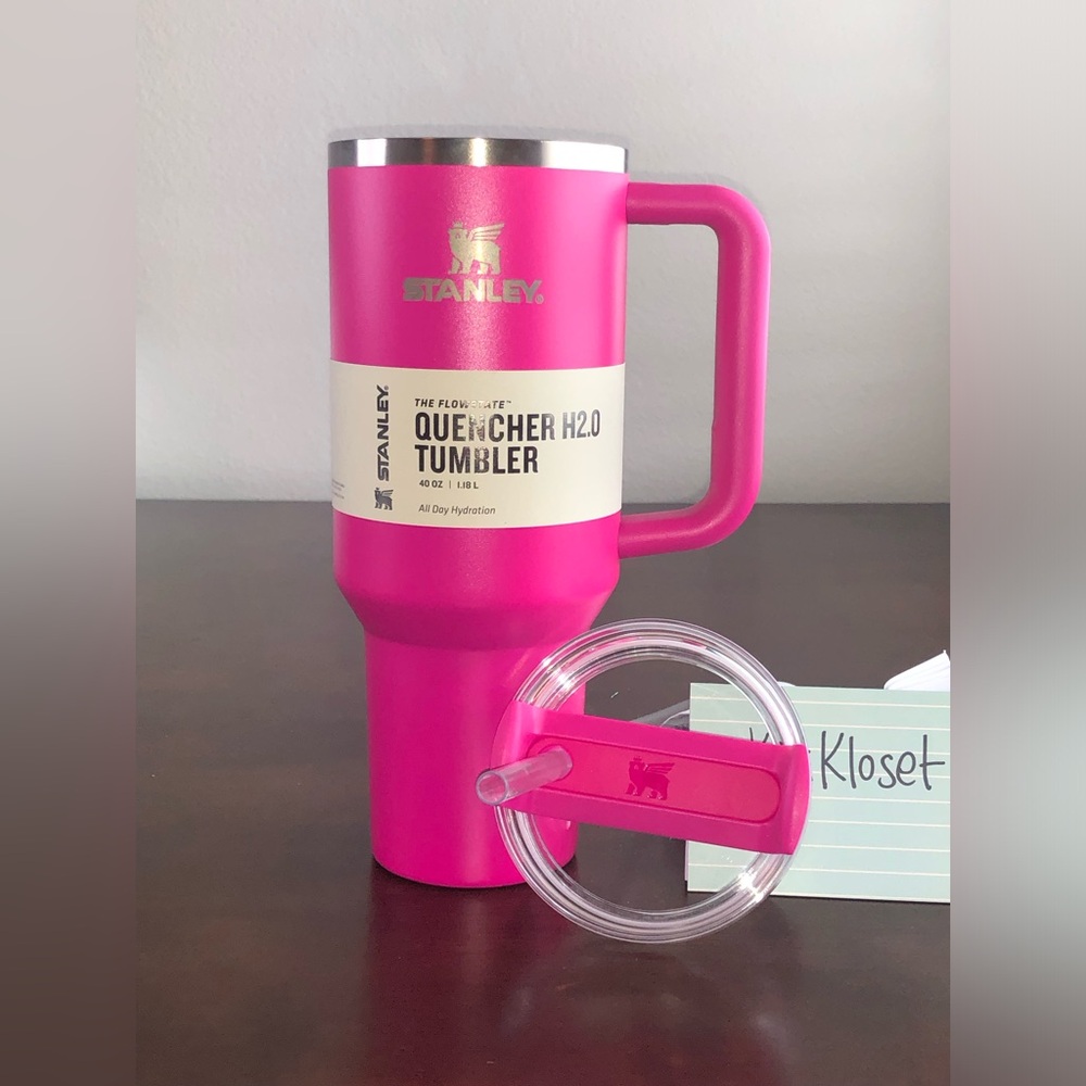 Stanley 40oz Quencher H2.0 Tumbler - Camelia - Picture 8 of 8